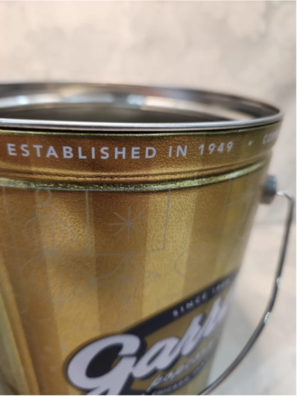 Garrett Popcorn Gold Limited Edition Tin Can Collectible Container
